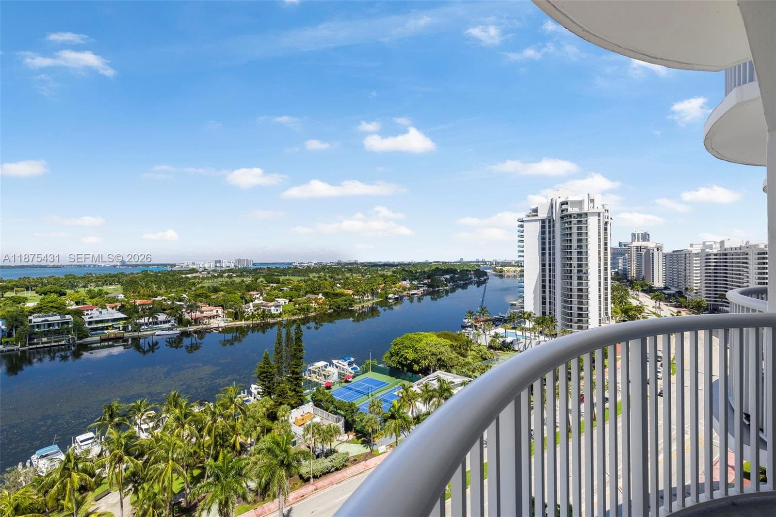 THE CARRIAGE HOUSE CONDO · #1231 in Miami Beach - Photo 30