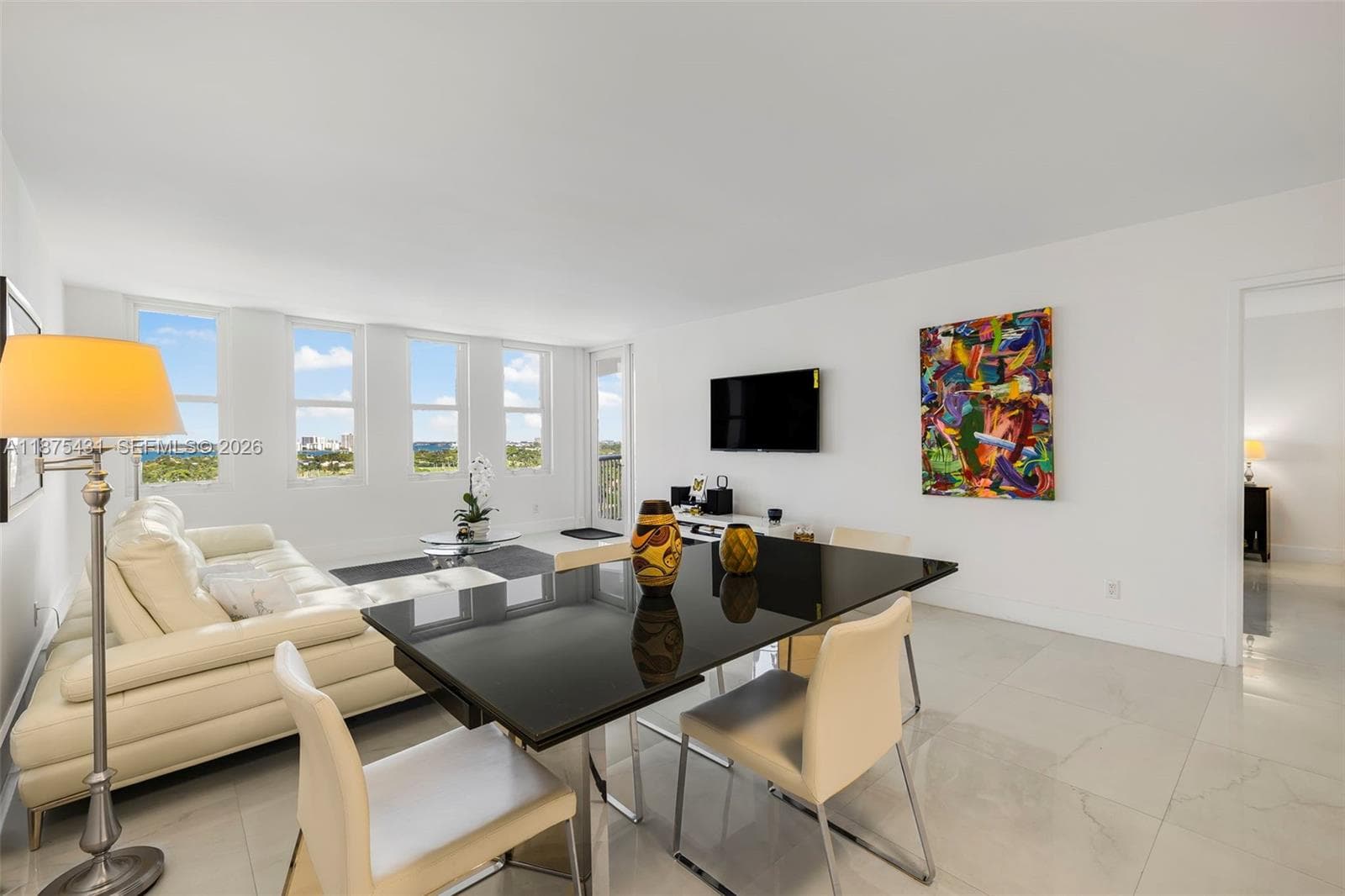 THE CARRIAGE HOUSE CONDO · #1231 in Miami Beach - Photo 11