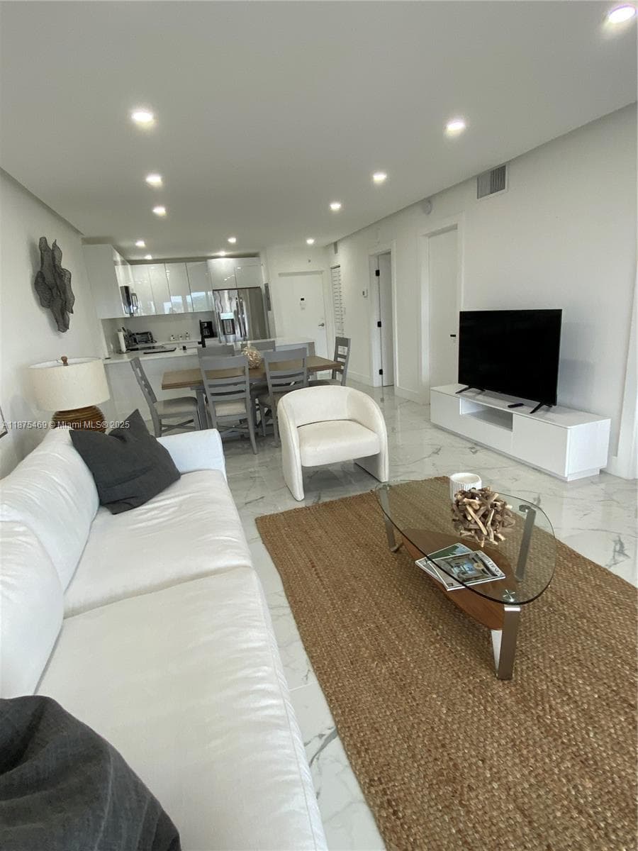 LEISURE TOWERS CONDO · #1608 in Pompano Beach - Photo 21