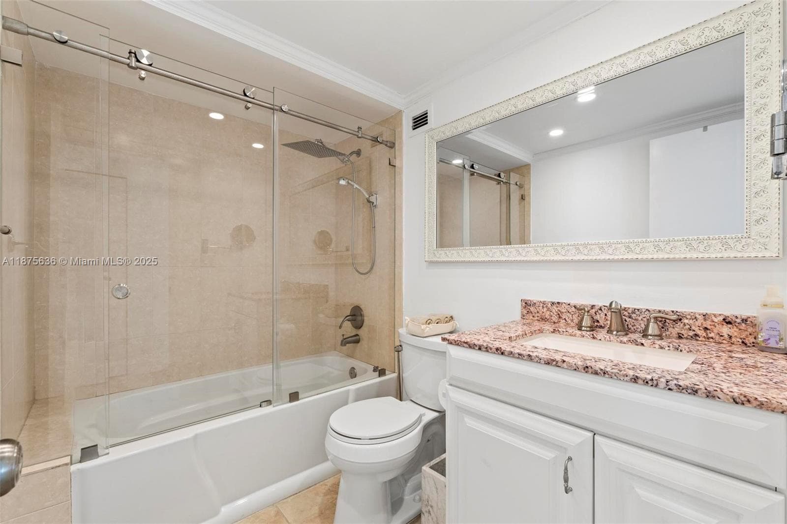 ALLINGTON TOWERS CONDO · #12H in Hollywood - Photo 23