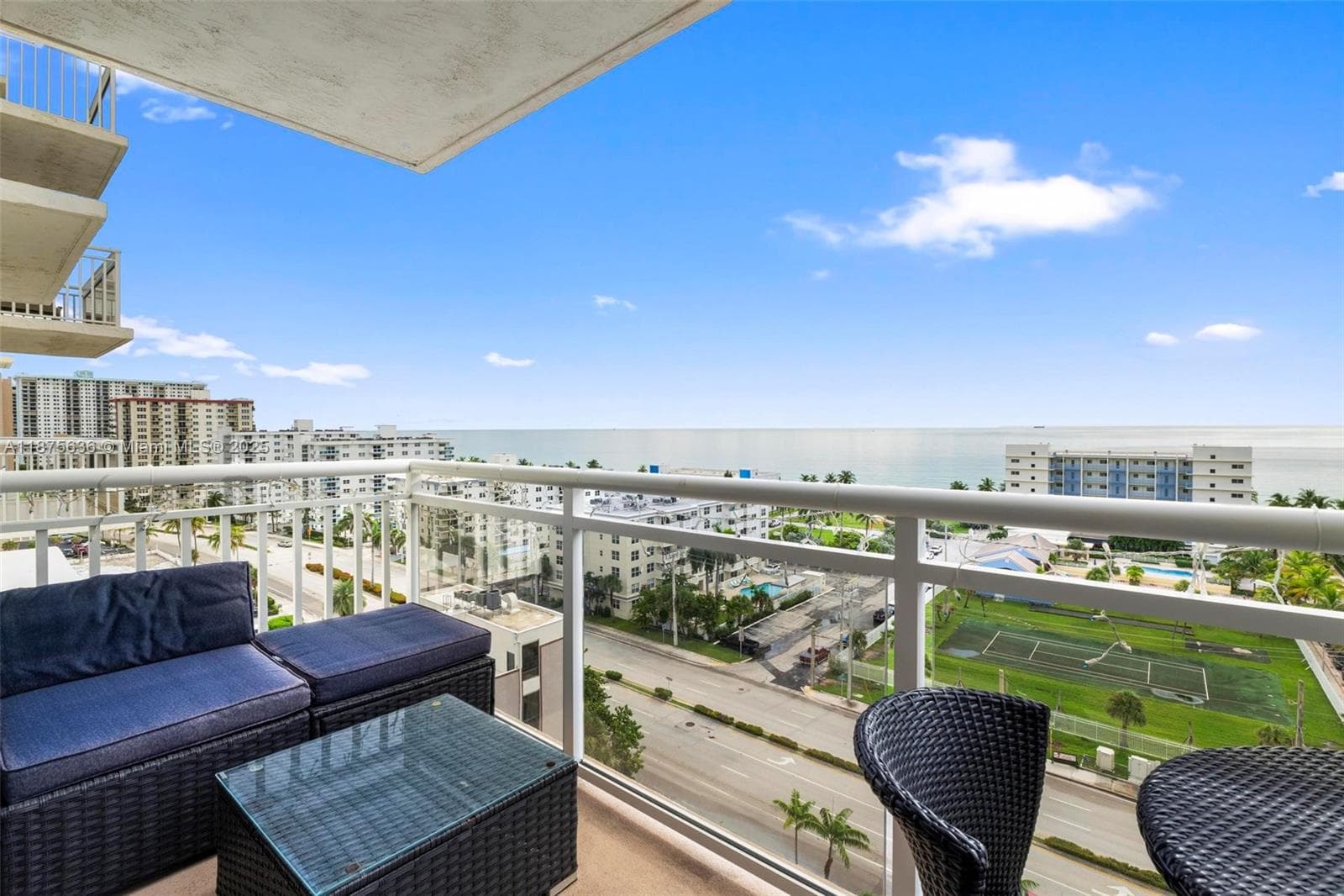 ALLINGTON TOWERS CONDO · #12H in Hollywood - Photo 13