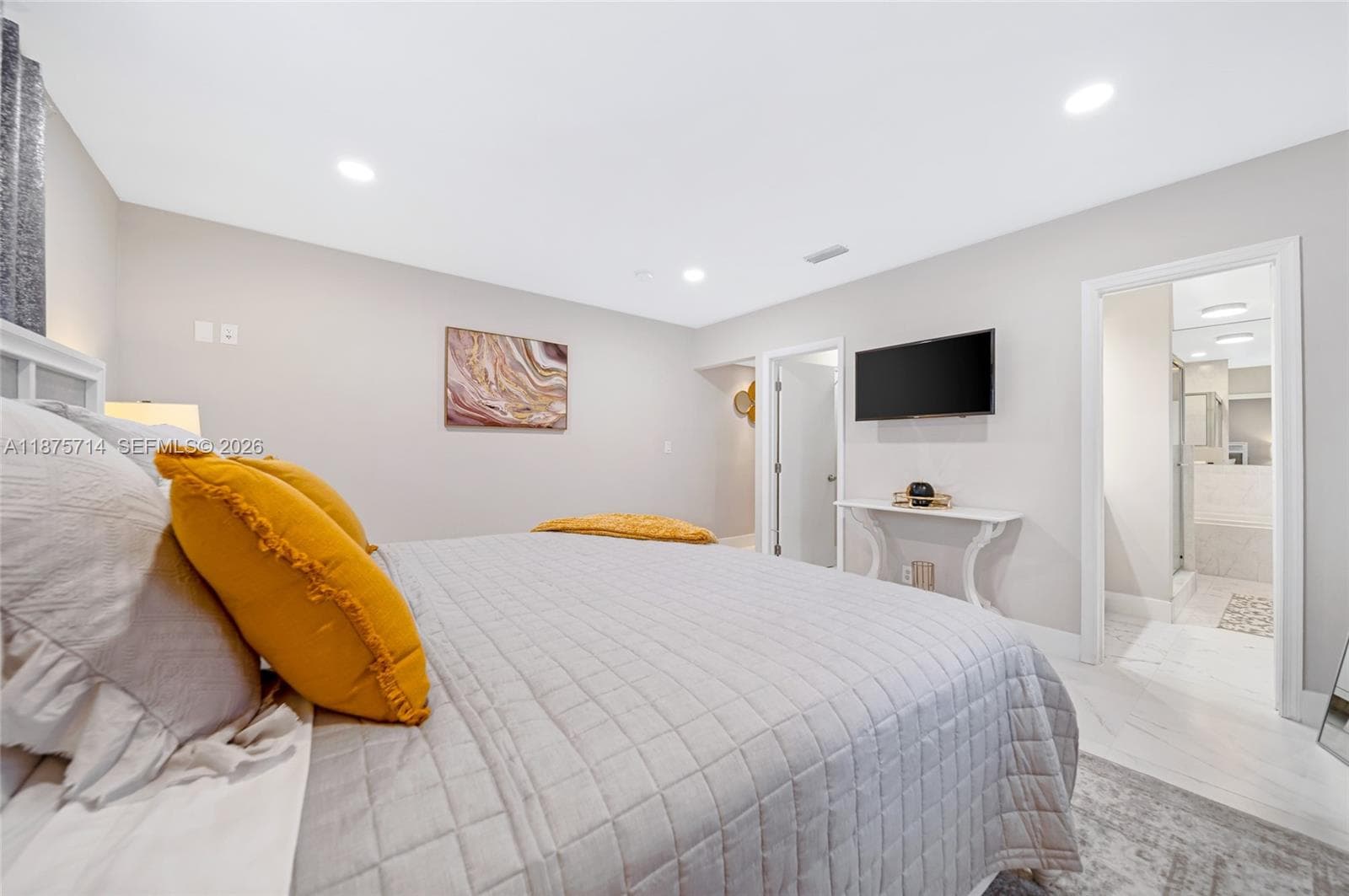 241 Oceanic Ave photo 31
