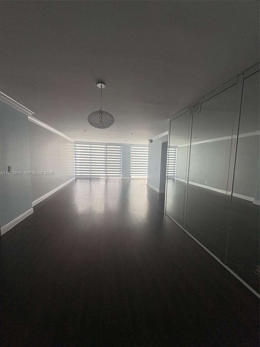 New blinds have been installed throughout.