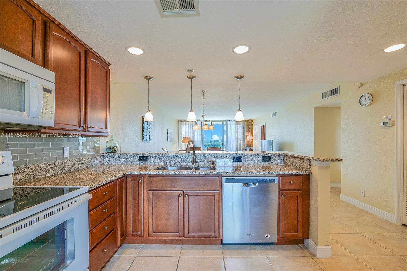 PALM-AIRE COUNTRY CLUB · #707 in Pompano Beach - Photo 14