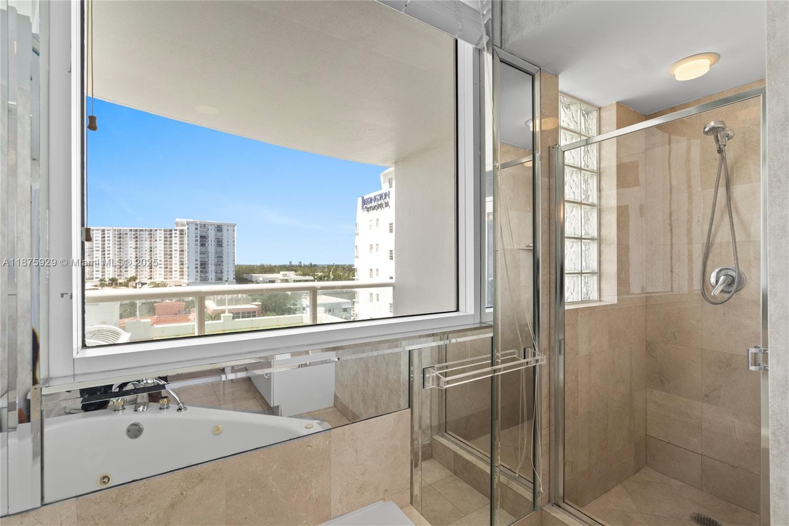 LA TOUR CONDO · #701 in Miami Beach - Photo 26