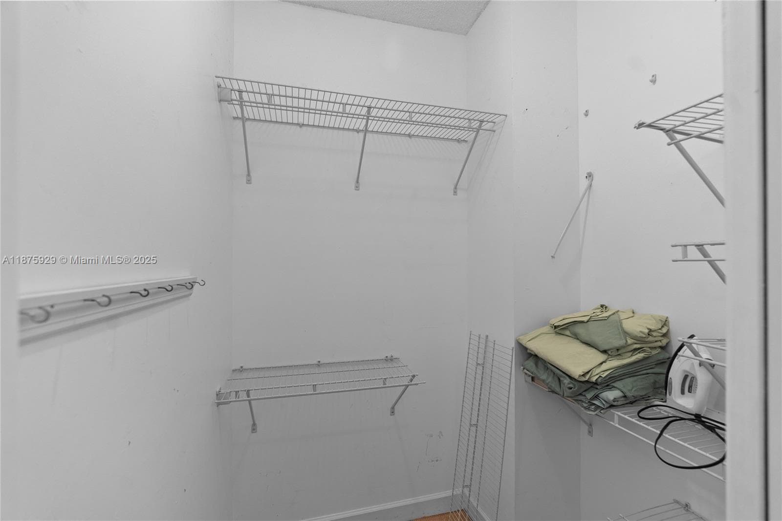 LA TOUR CONDO · #701 in Miami Beach - Photo 32