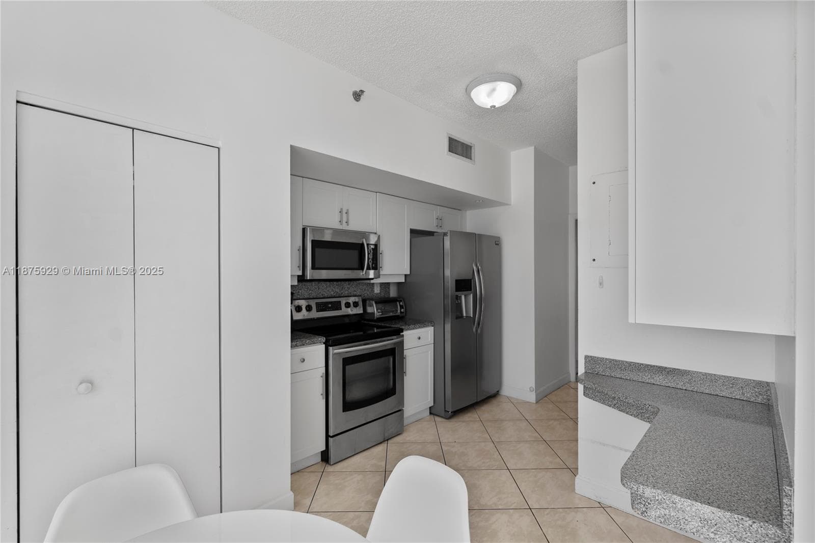 LA TOUR CONDO · #701 in Miami Beach - Photo 19