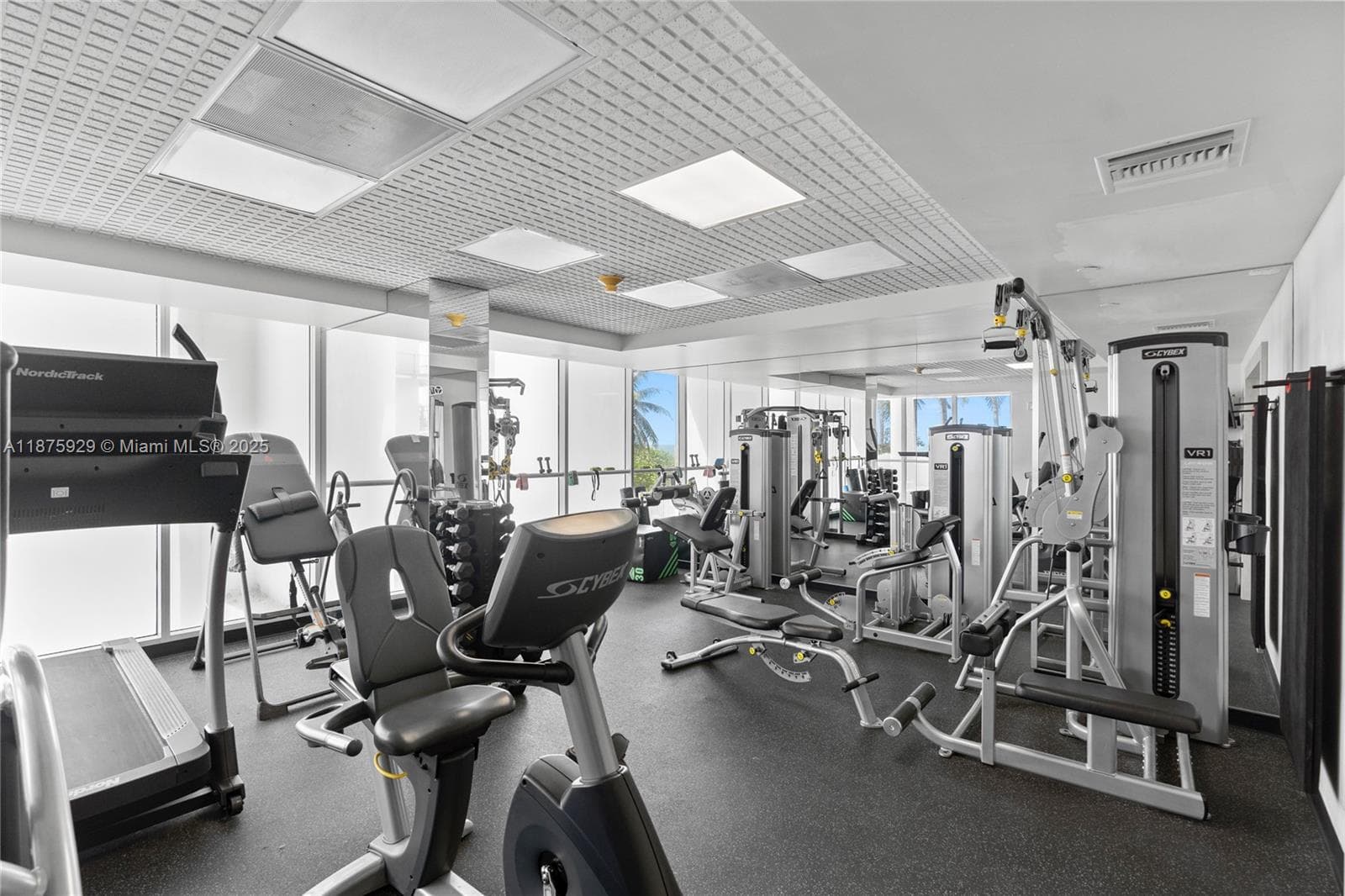 LA TOUR CONDO · #701 in Miami Beach - Photo 44