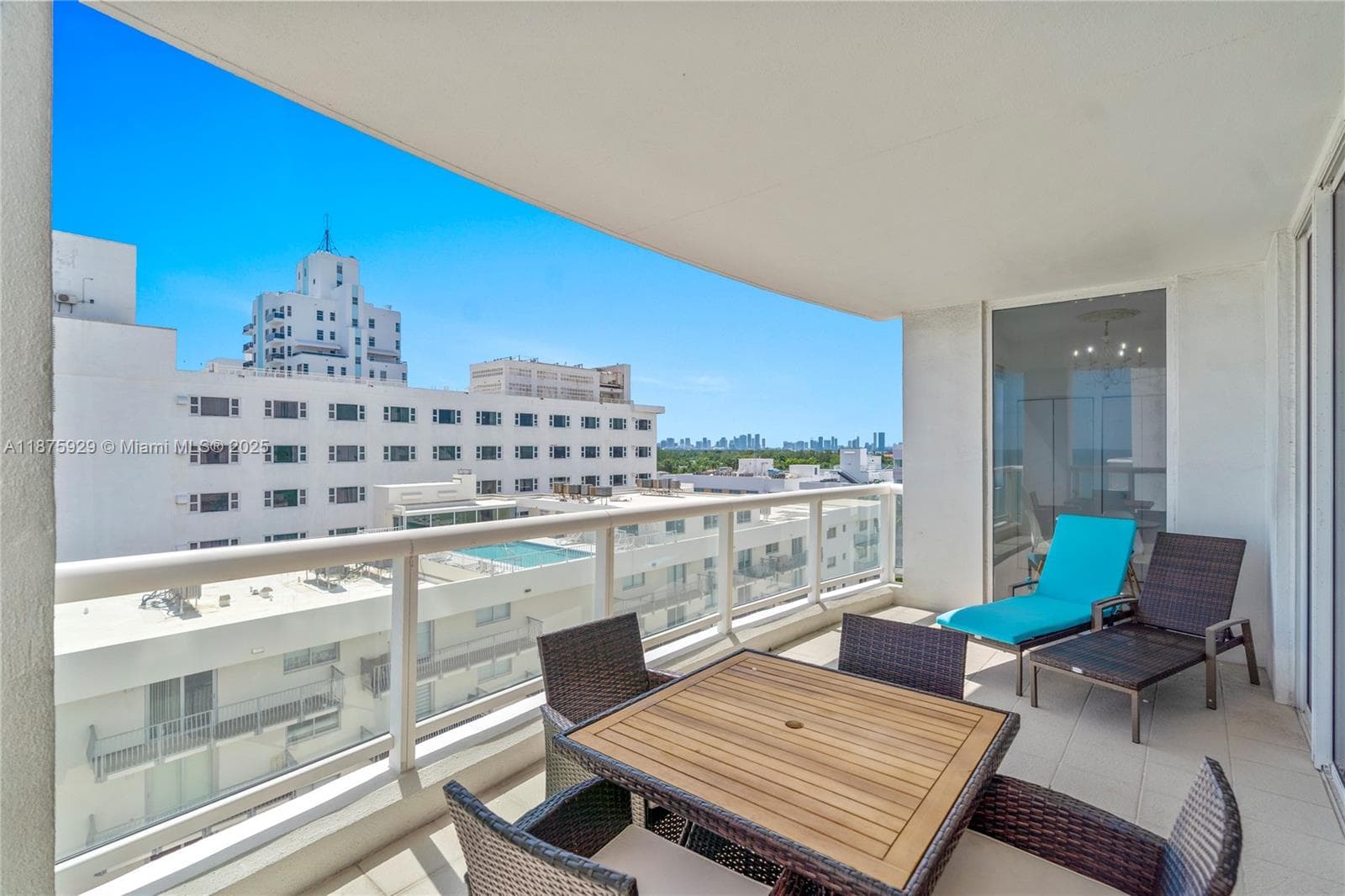 LA TOUR CONDO · #701 in Miami Beach - Photo 4