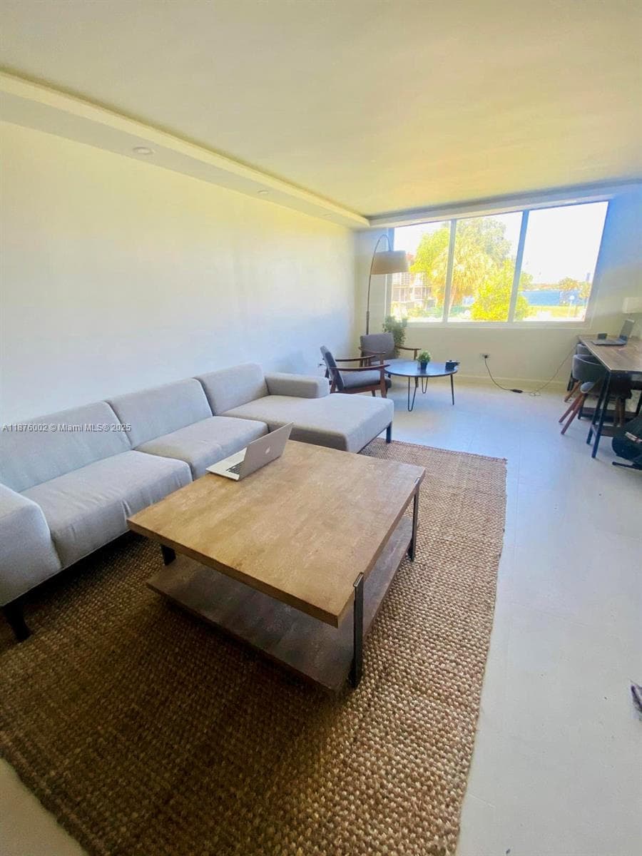 ROYAL OAKS CONDO · #205 in Miami - Photo 11