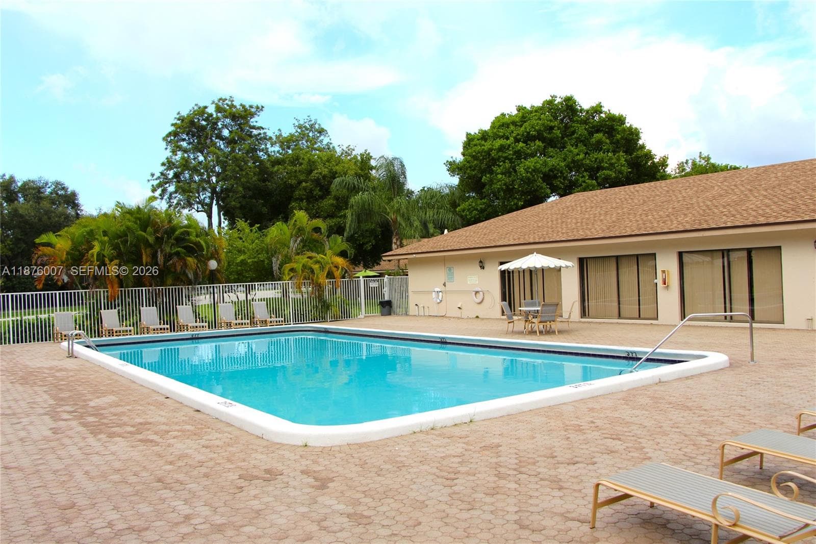 PINES OF OAKLAND FOREST · #1208 in Oakland Park - Photo 26