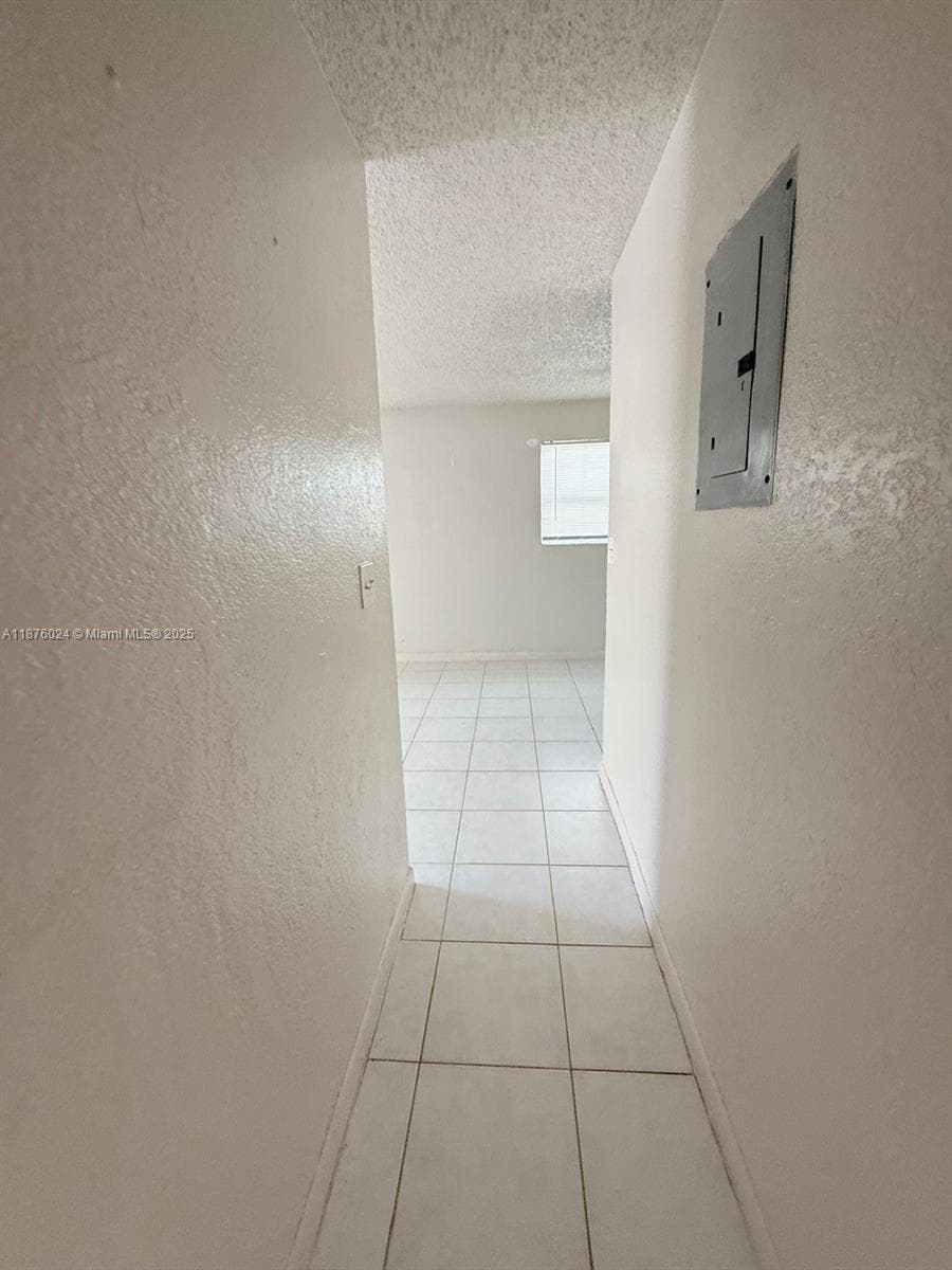 2798 NW 9th Pl photo 18