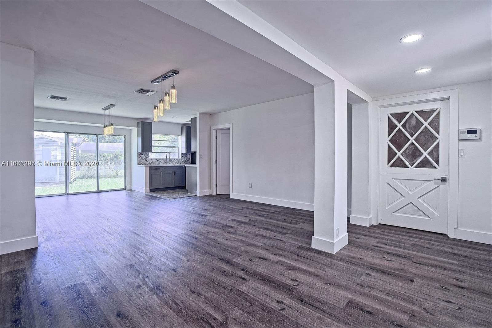 372 W Dayton Cir #0 photo 14