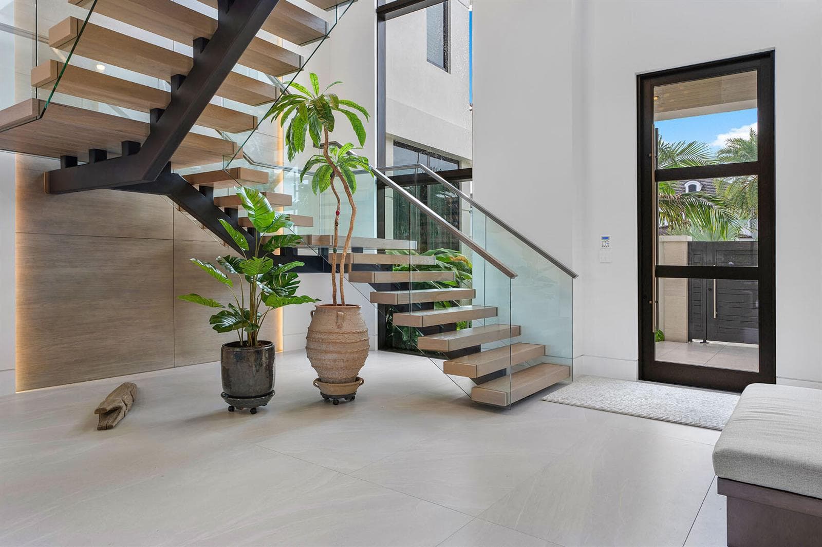 175_Alexander_Palm_Road_40