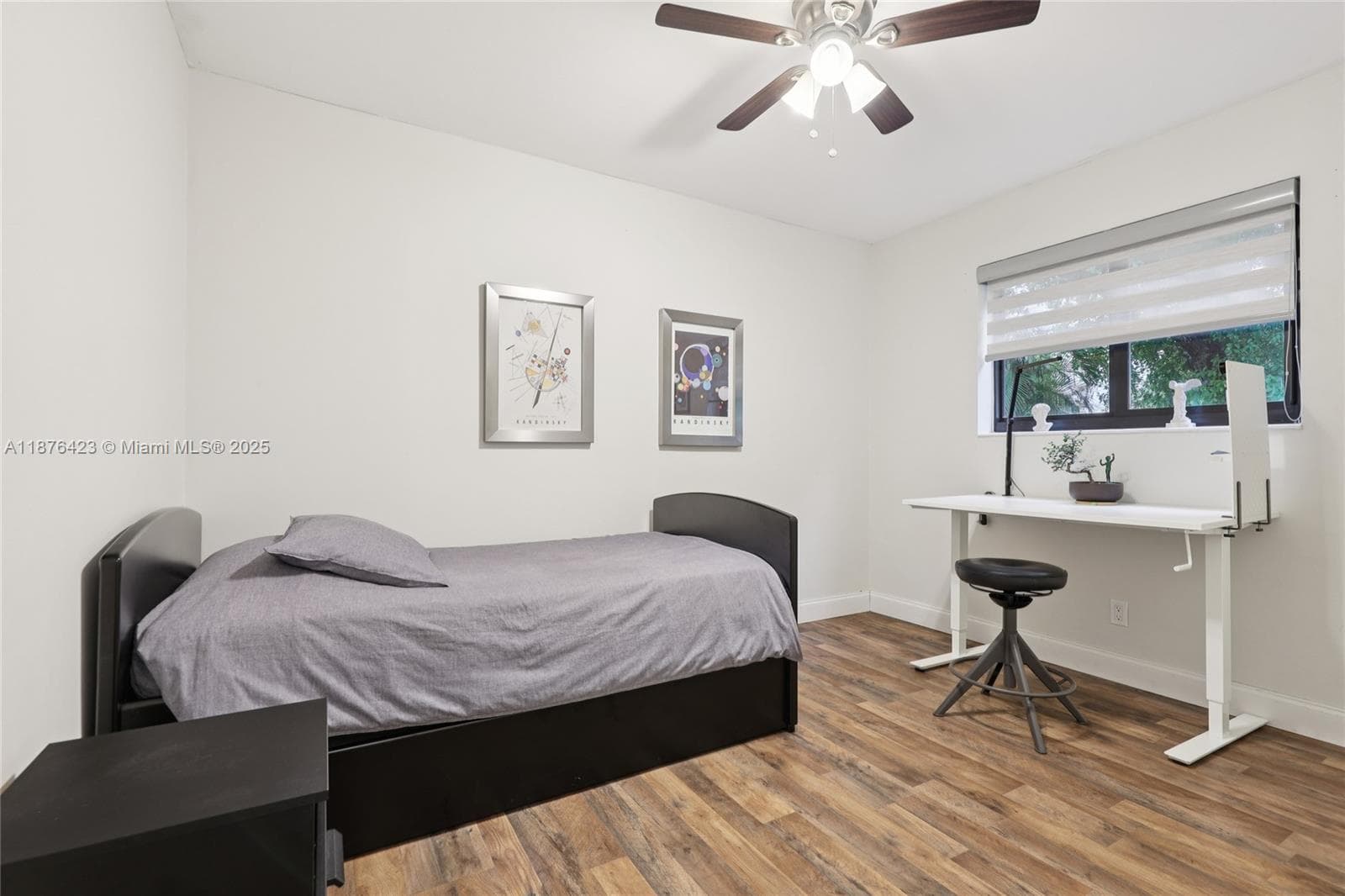 5301 Pierce St photo 18