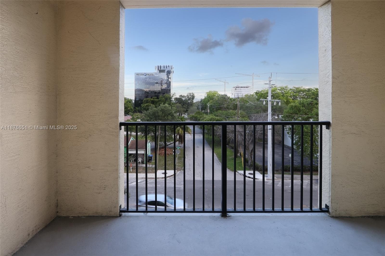 LAS OLAS BY THE RIVER CON · #1209 in Fort Lauderdale - Photo 5