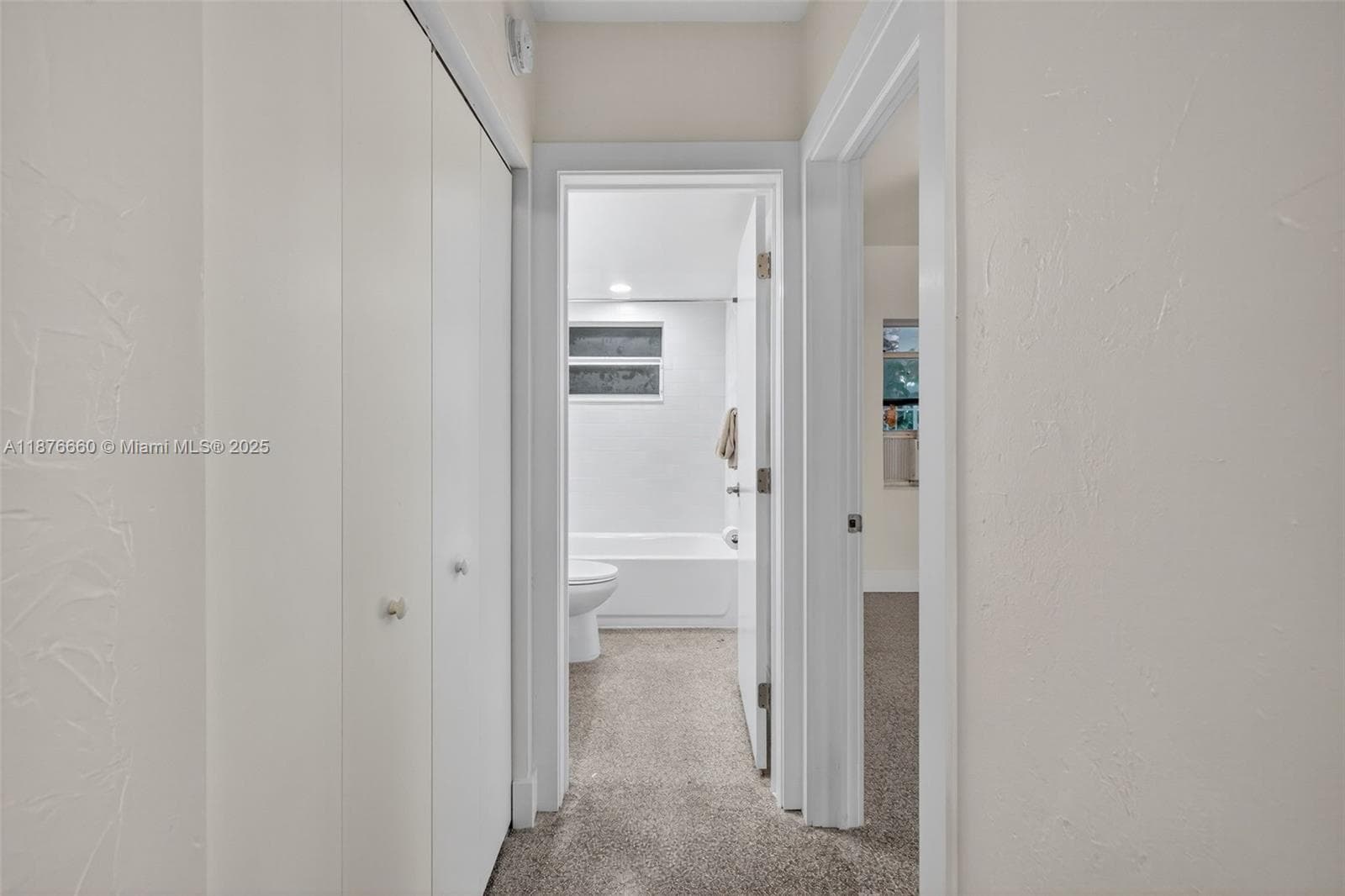 GOLDEN SHORES CONDO · #16 in Pompano Beach - Photo 11
