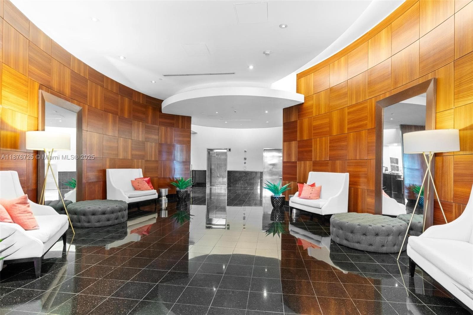 THE ASTON CONDO · #1505 in Miami - Photo 3