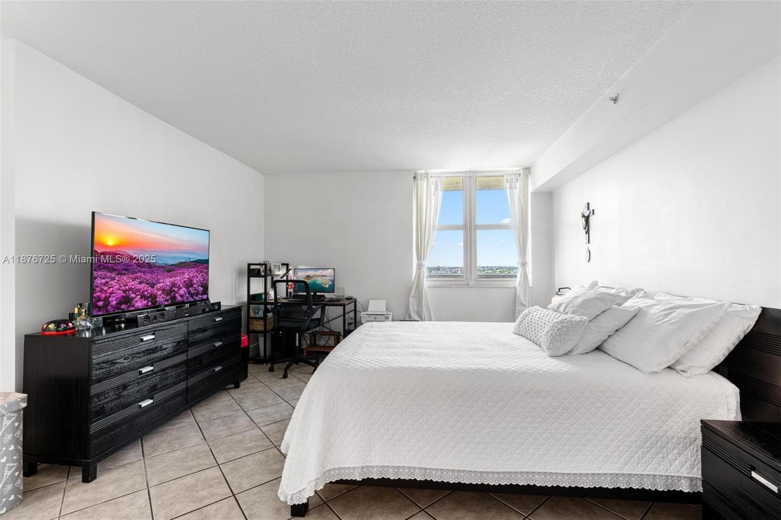 THE ASTON CONDO · #1505 in Miami - Photo 14