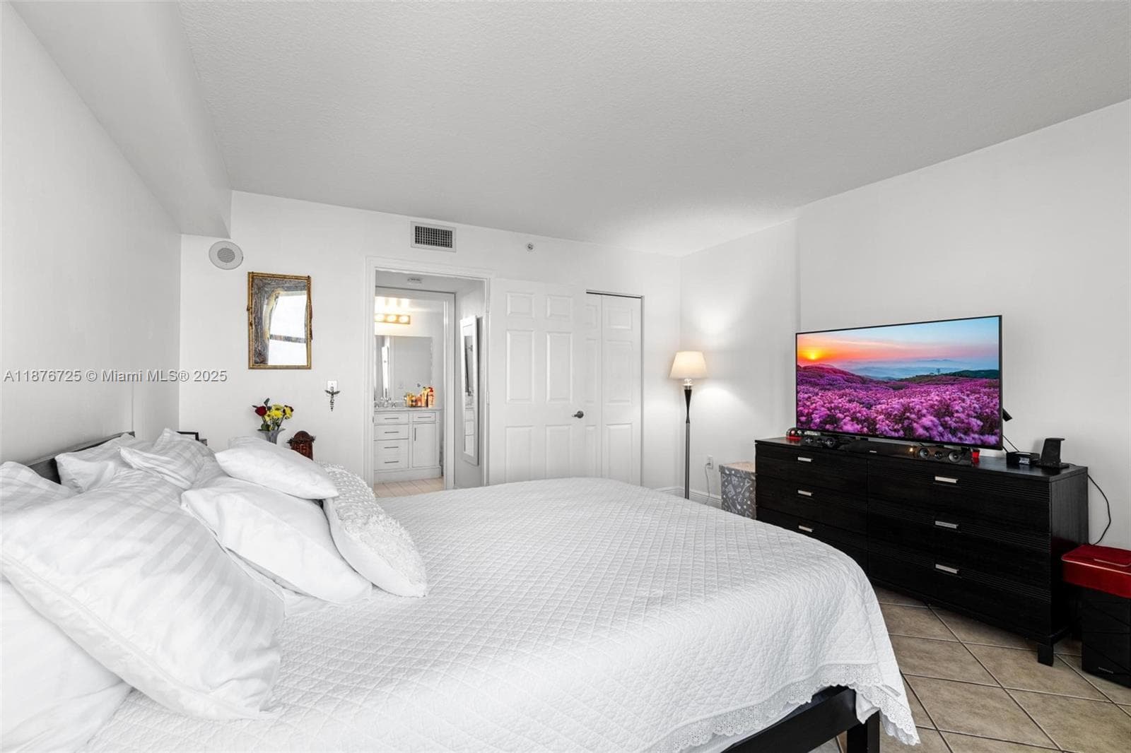 THE ASTON CONDO · #1505 in Miami - Photo 15