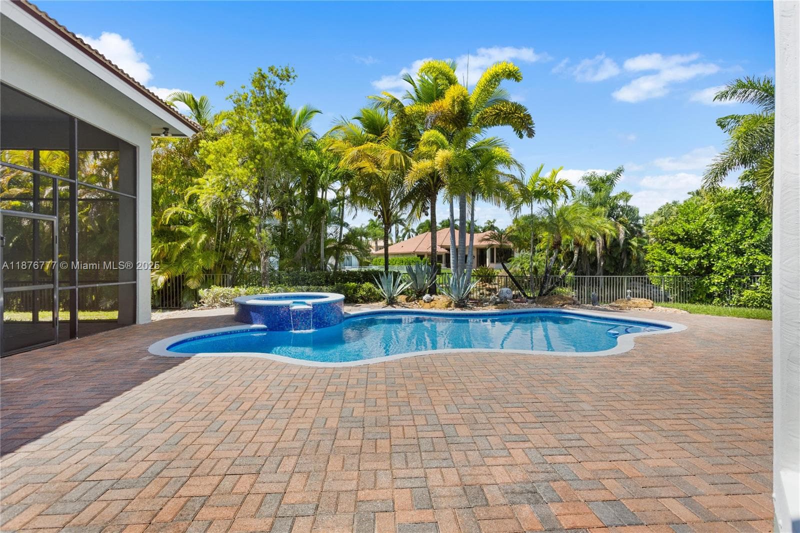 6360 NW 120th Dr photo 18