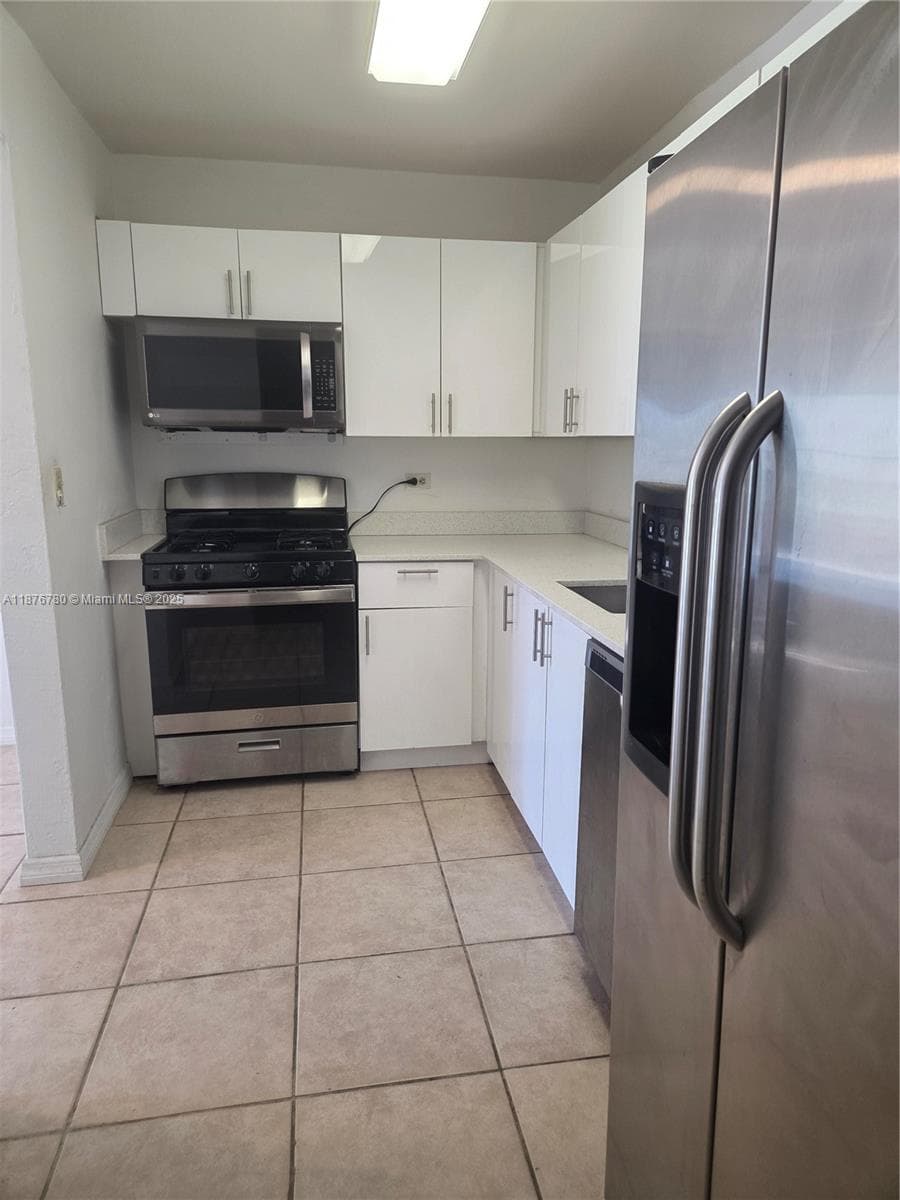 DADELAND GROVE CONDO · #A310 in Pinecrest - Photo 3