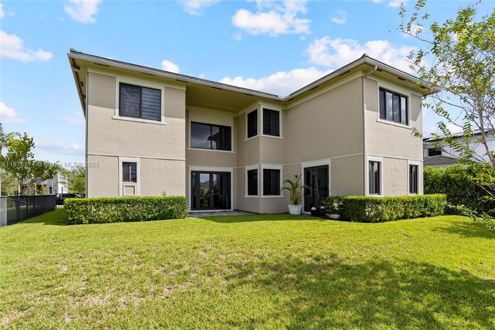 10470 S Lago Vista Cir photo 32