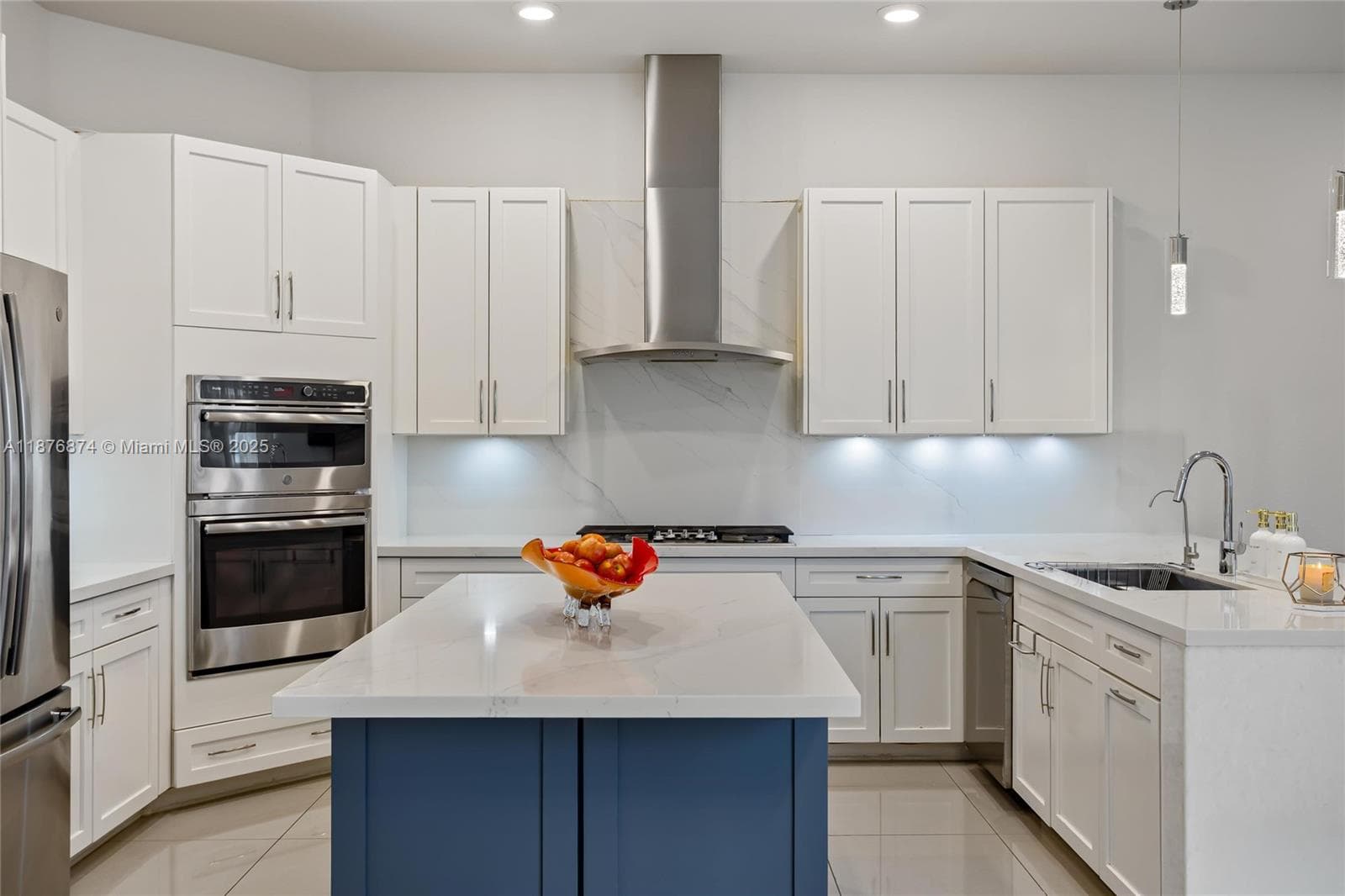 10470 S Lago Vista Cir photo 11
