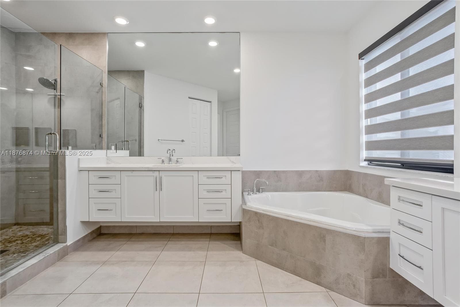 10470 S Lago Vista Cir photo 21