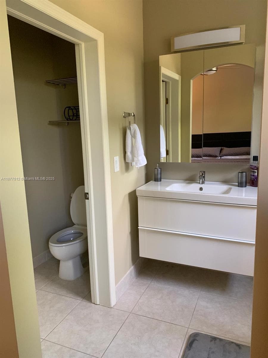 VILLAS AT HARBOR ISLES CO · #3602 in Dania Beach - Photo 17