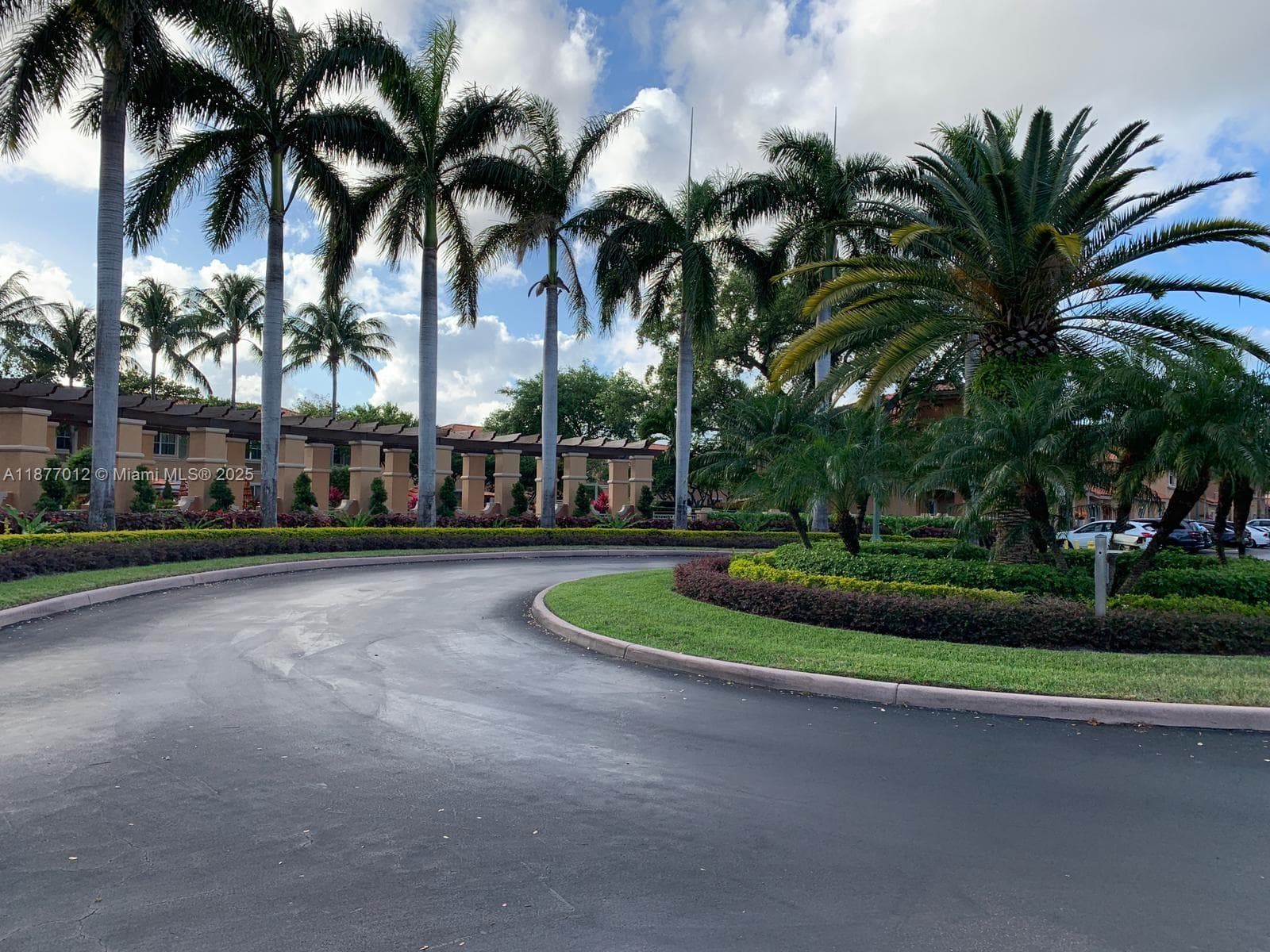 VILLAS AT HARBOR ISLES CO · #3602 in Dania Beach - Photo 32