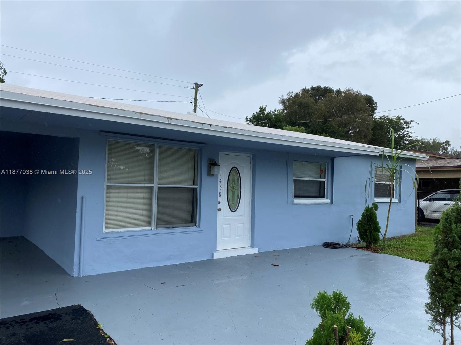 1450 NW 31st Way photo 1