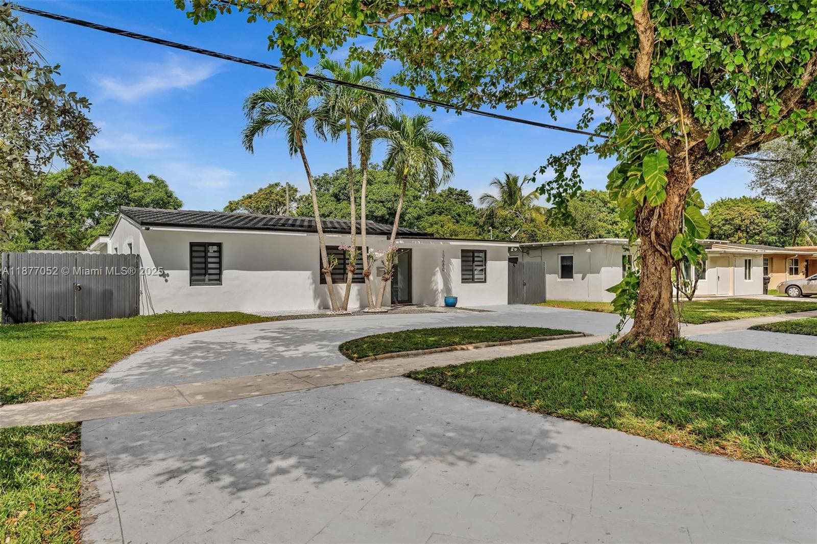 12680 N Miami Ave photo 8