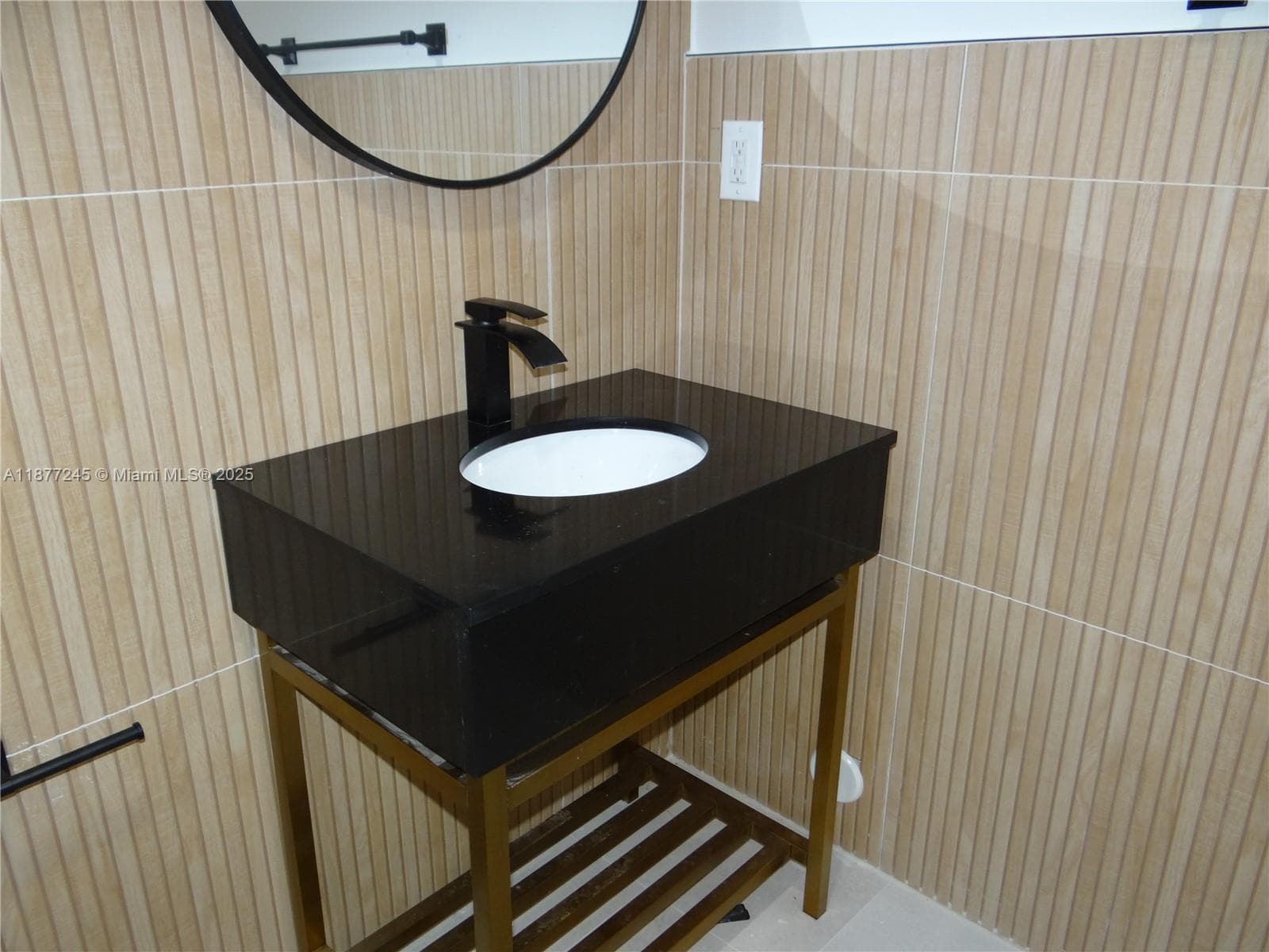 REED LAND CO · #C in Dania Beach - Photo 40