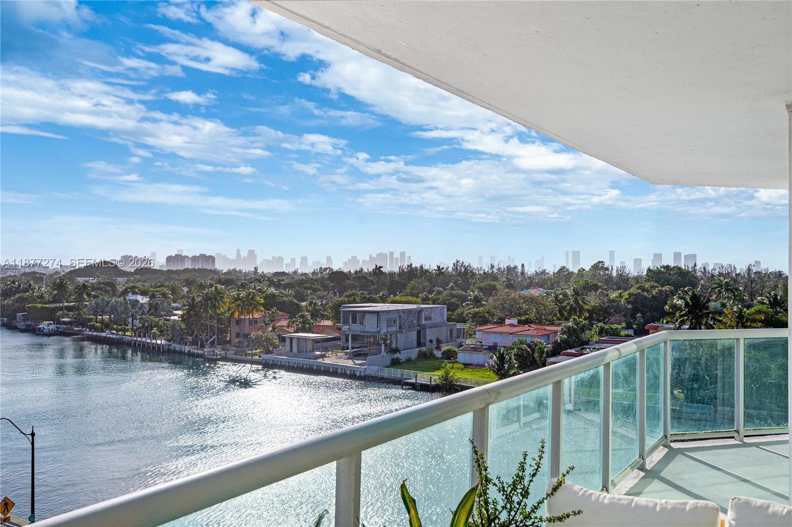 KING DAVID TOWERS CONDO · #704 in Miami Beach - Photo 2