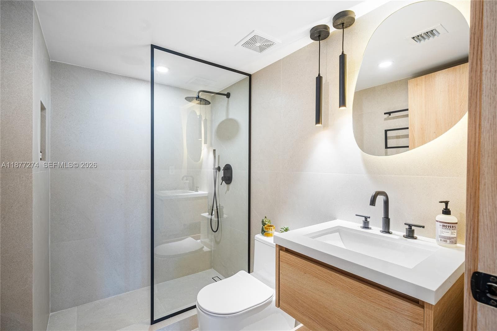 KING DAVID TOWERS CONDO · #704 in Miami Beach - Photo 30