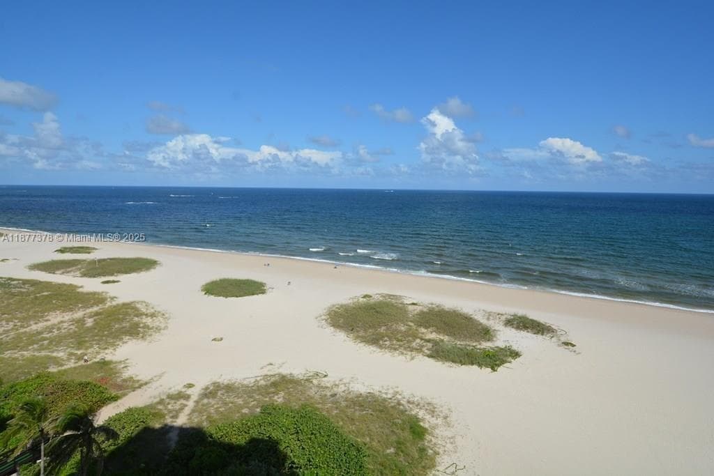 FRENCH LEAVE WEST CONDO · #17 in Lauderdale By The Sea - Photo 29