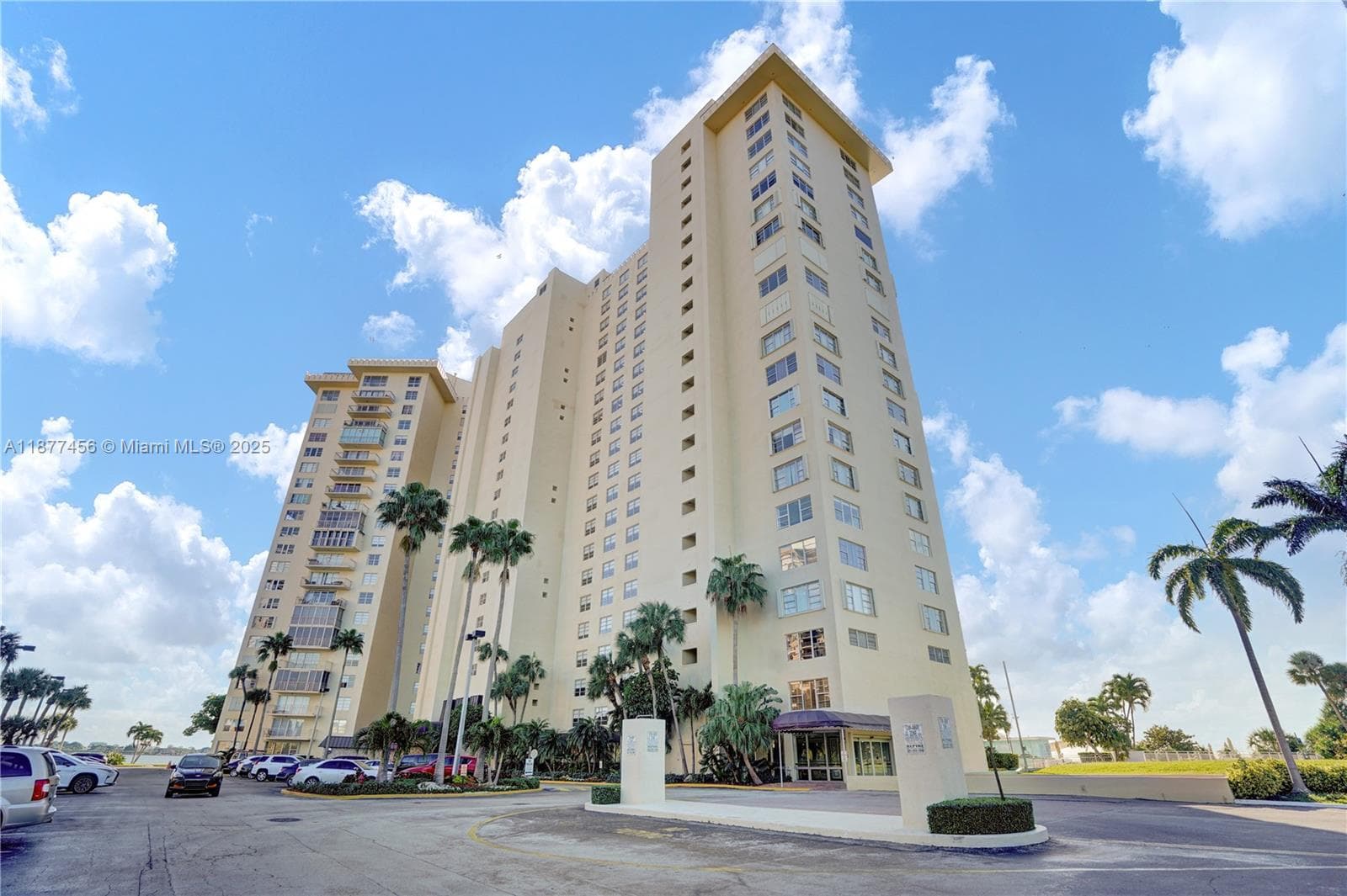 JOCKEY CLUB CONDO · #11A in Miami - Photo 18