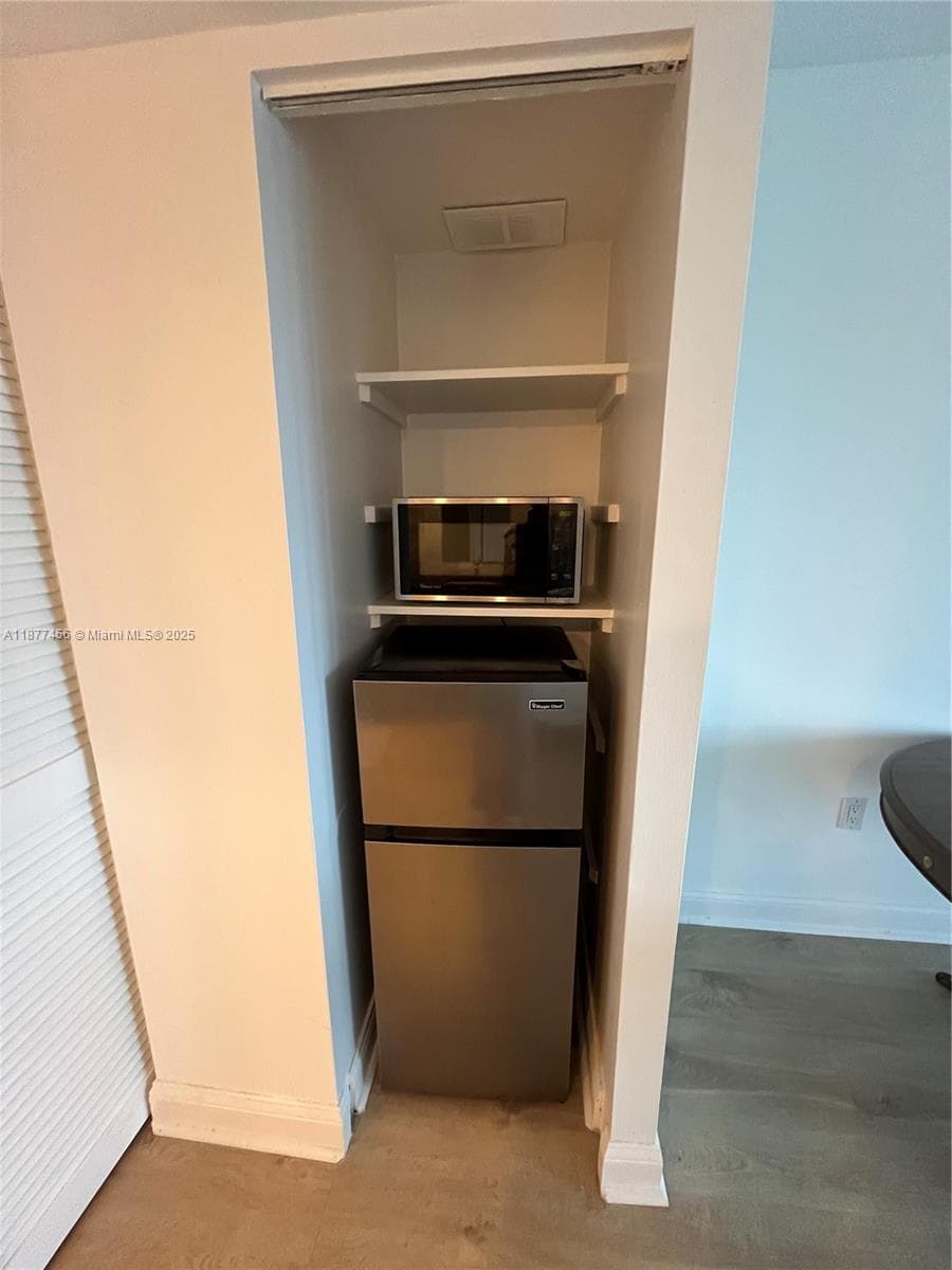 JOCKEY CLUB CONDO · #11A in Miami - Photo 8