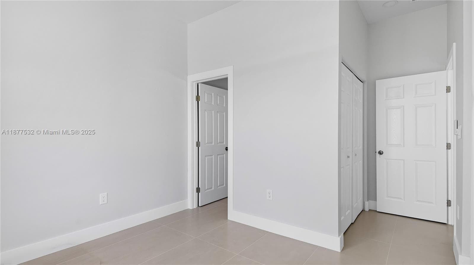 Private Suite / Income Potential