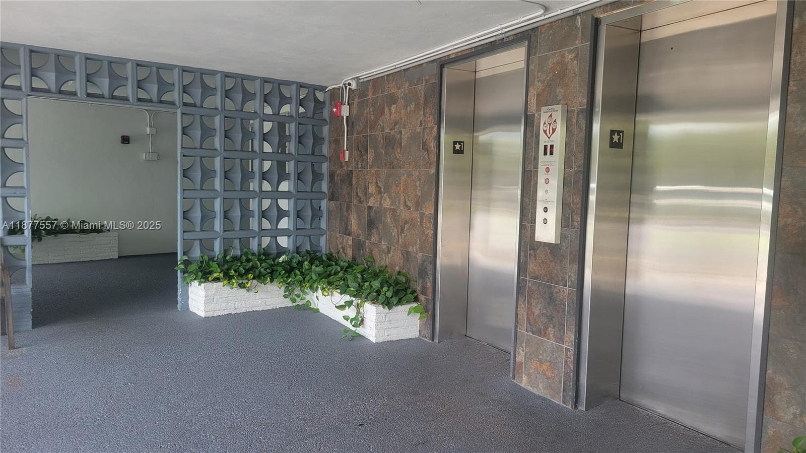HILLCREST · #302 in Hollywood - Photo 3