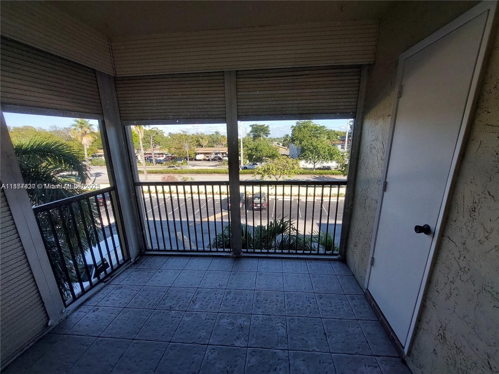 BARCELONA CONDO NORTH · #438 in Pompano Beach - Photo 13