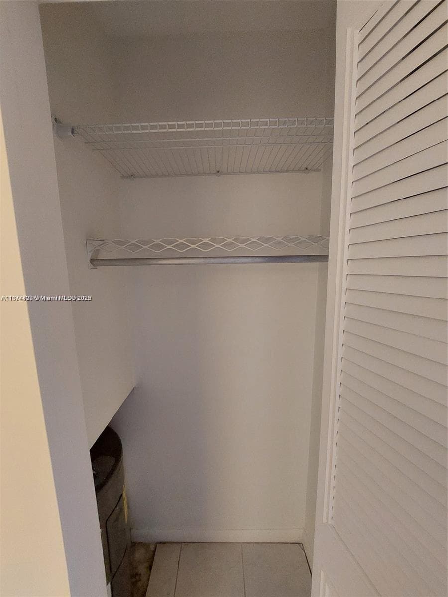 BARCELONA CONDO NORTH · #438 in Pompano Beach - Photo 12