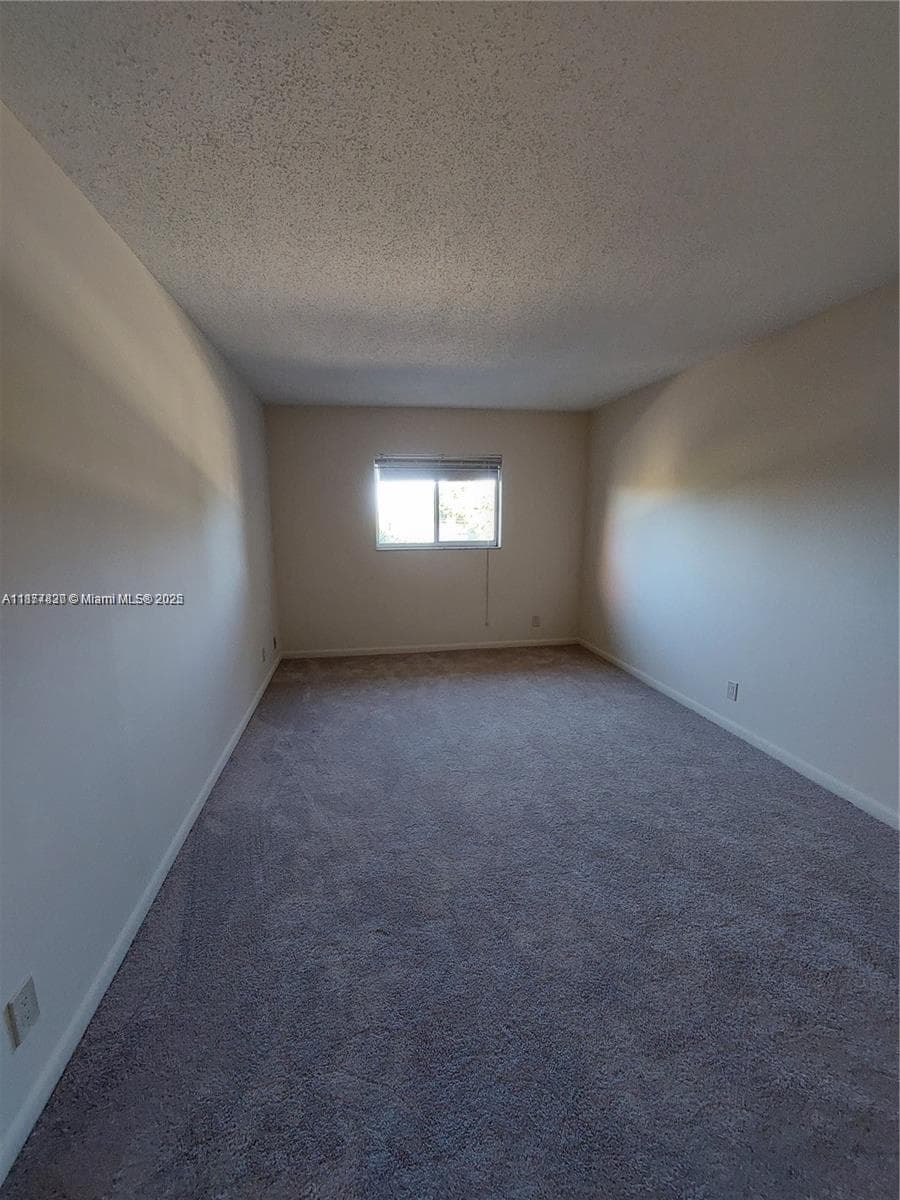 BARCELONA CONDO NORTH · #438 in Pompano Beach - Photo 10