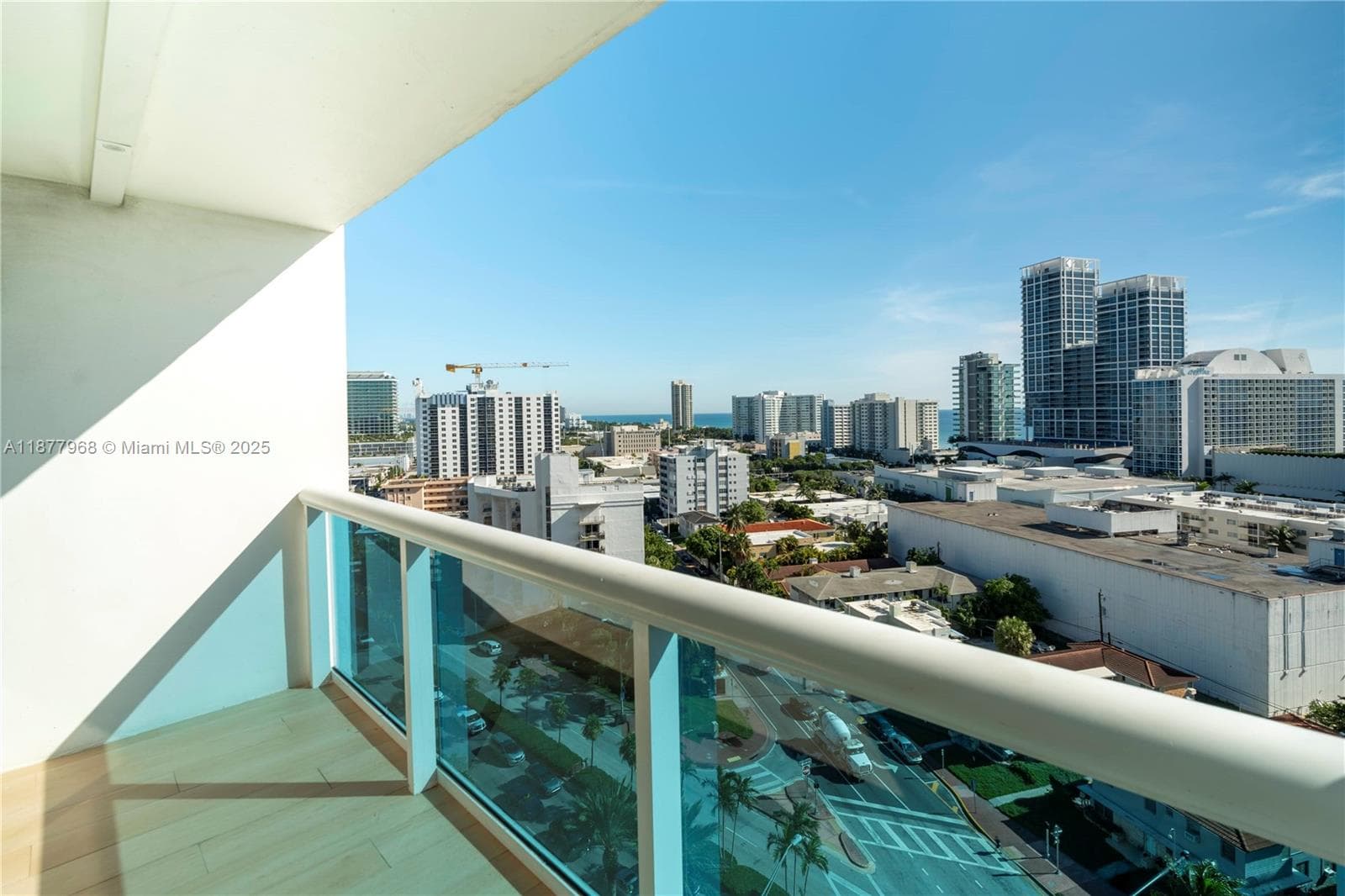 Aquasol · #15T in Miami Beach - Photo 4