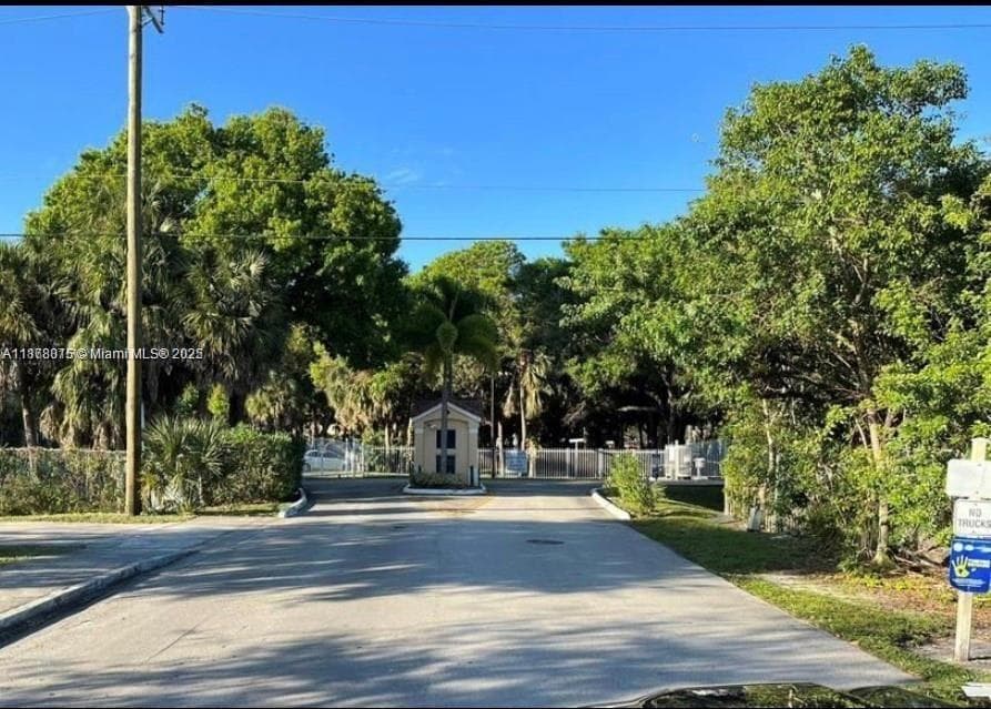 SAILBOAT POINTE · #1413 in Oakland Park - Photo 12