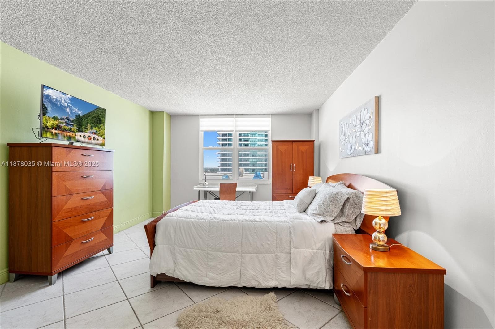 SEA AIR TOWERS CONDO · #1609 in Hollywood - Photo 34