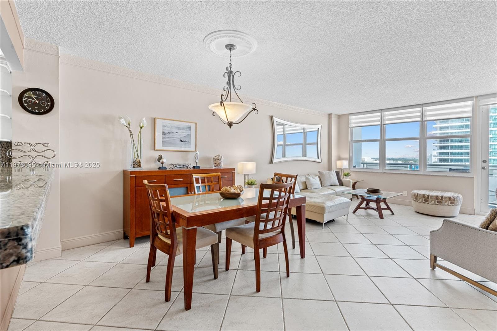 SEA AIR TOWERS CONDO · #1609 in Hollywood - Photo 18