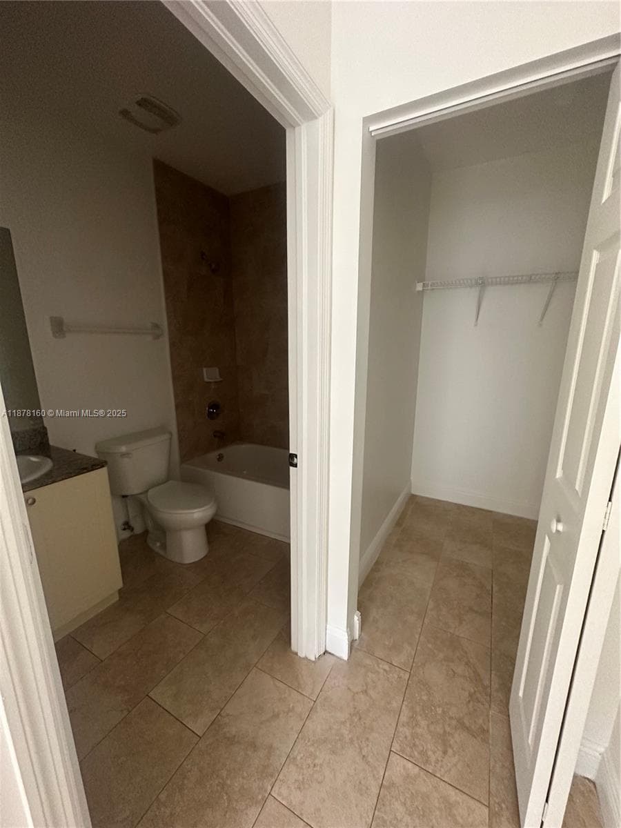211 W 79th Pl · #302 in Hialeah - Photo 13