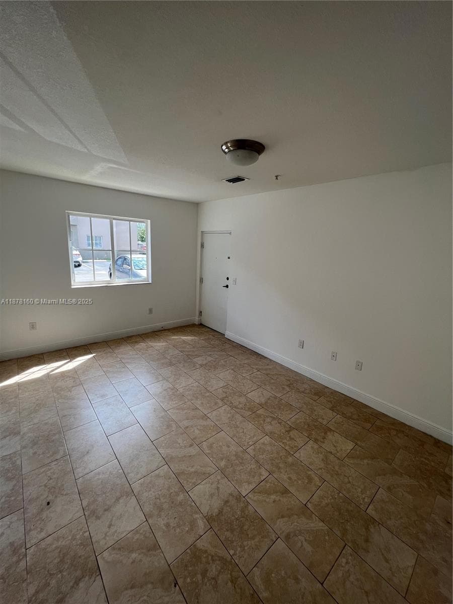 211 W 79th Pl · #302 in Hialeah - Photo 3